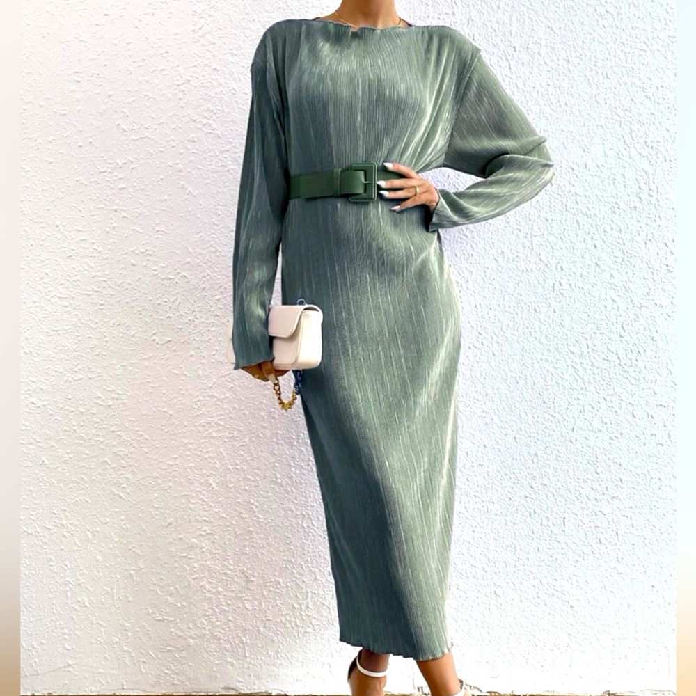 Summer/Fall Drop Shoulder Belted Dress. Size Medium/6 Women. Sage Green/Olive